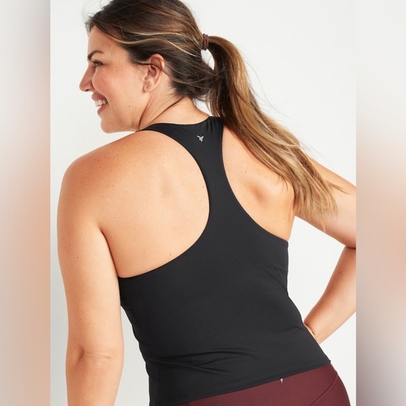 NWOT! Old Navy Black PowerSoft Cropped Shelf-Bra Tank Top 🤎 - Picture 4 of 7